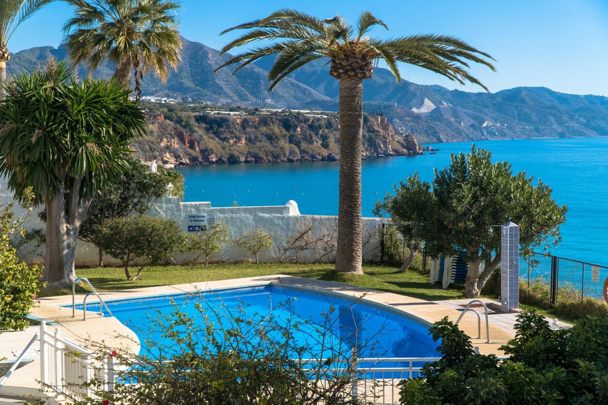 Tuhillo 1I Menyber Appartement Nerja Buitenkant foto